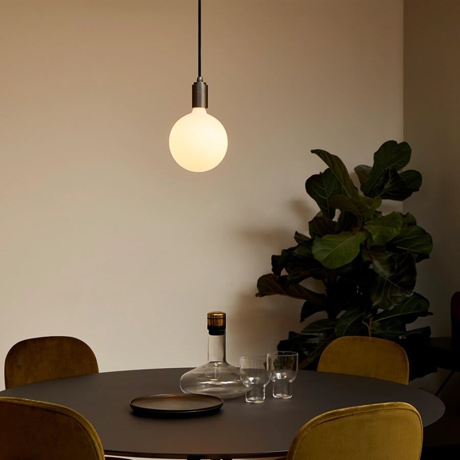 8W Light Bulb E26 Matte Porcelain G47 Sphere