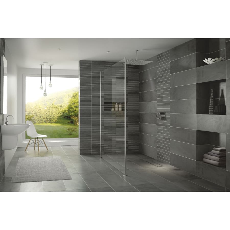 Vero Single Hole Bathroom Faucet with Pop-Up Drain Assembly