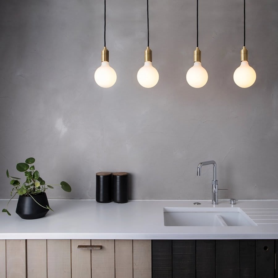 6W Light Bulb E26 Matte Porcelain G40 Porcelain