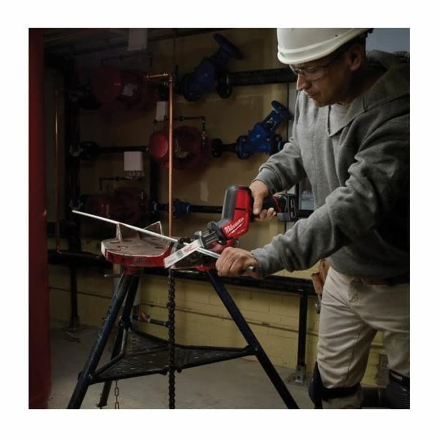 M12 FUEL™ Cordless Reciprocating Saw Kit