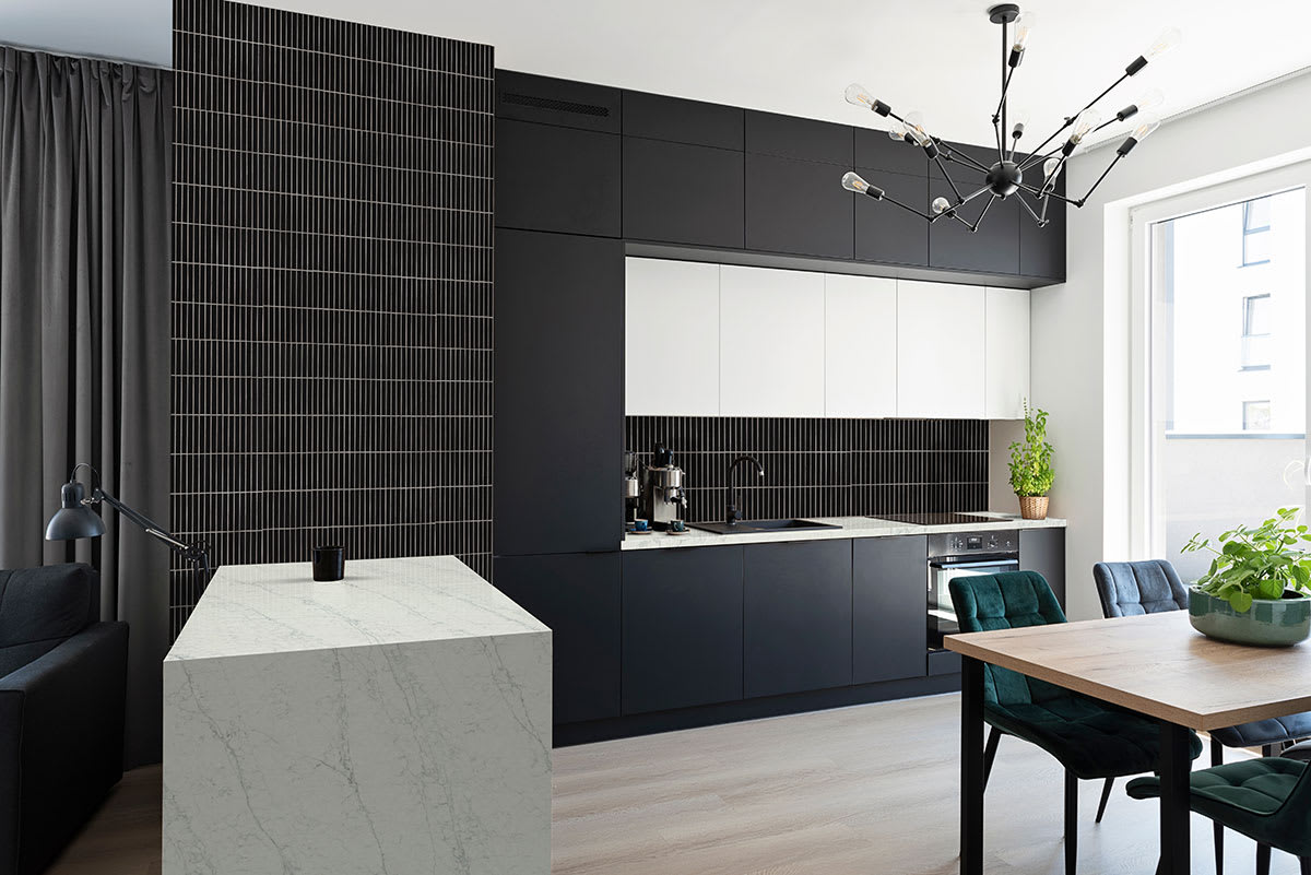 Black Matte Stack Pattern