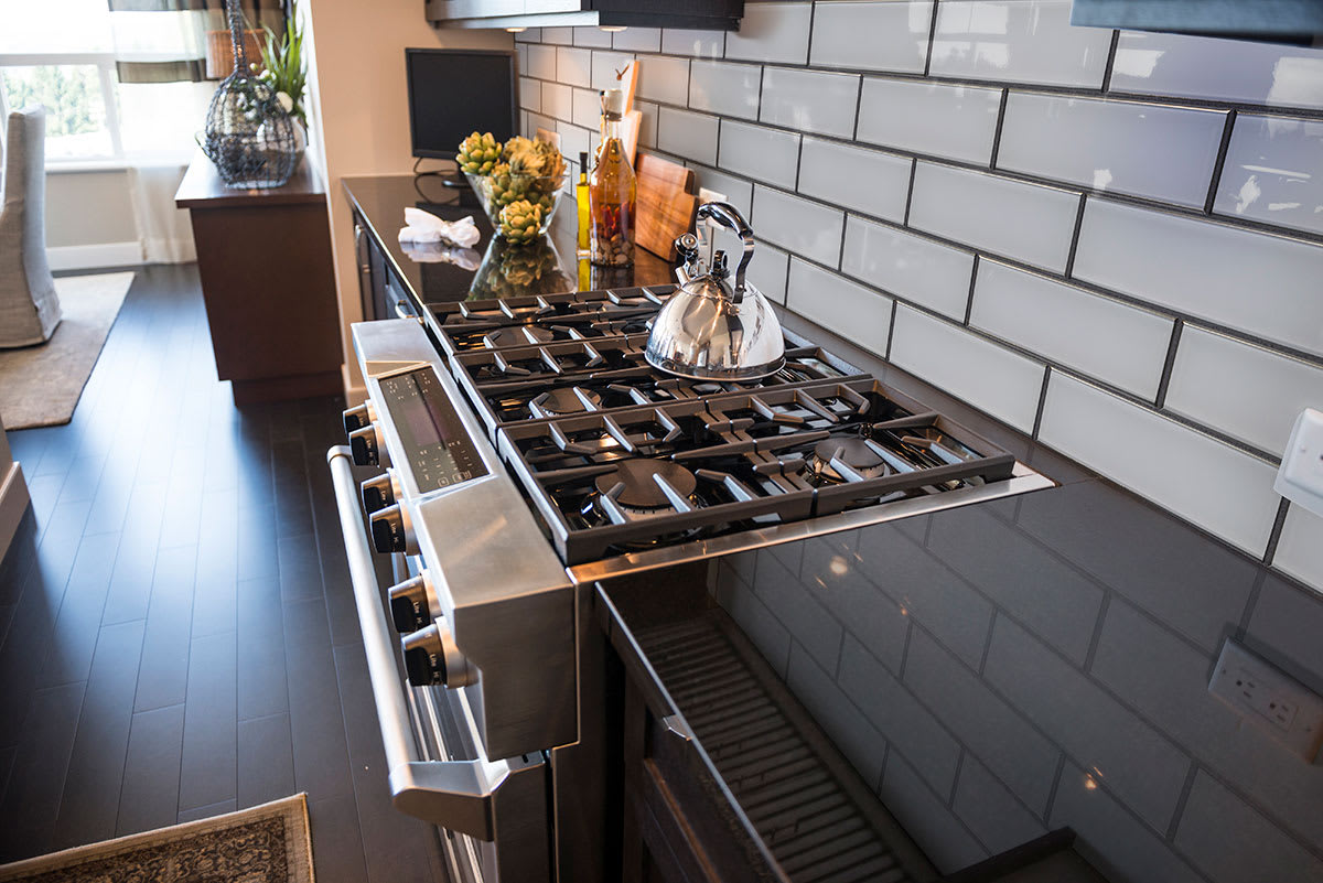 Ice Bevel Glass Tile