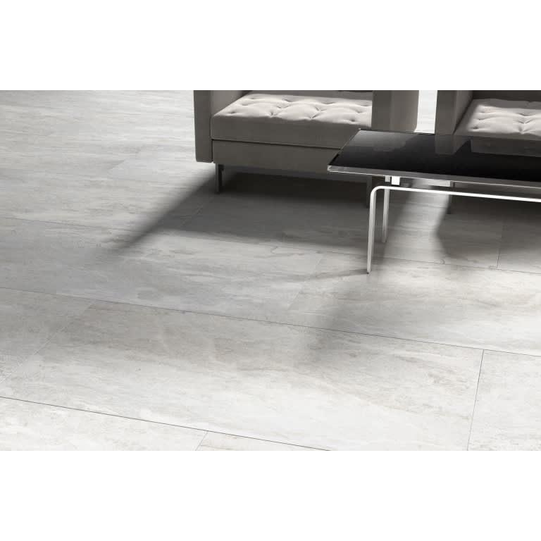 MILESTONE WHITE 24X47