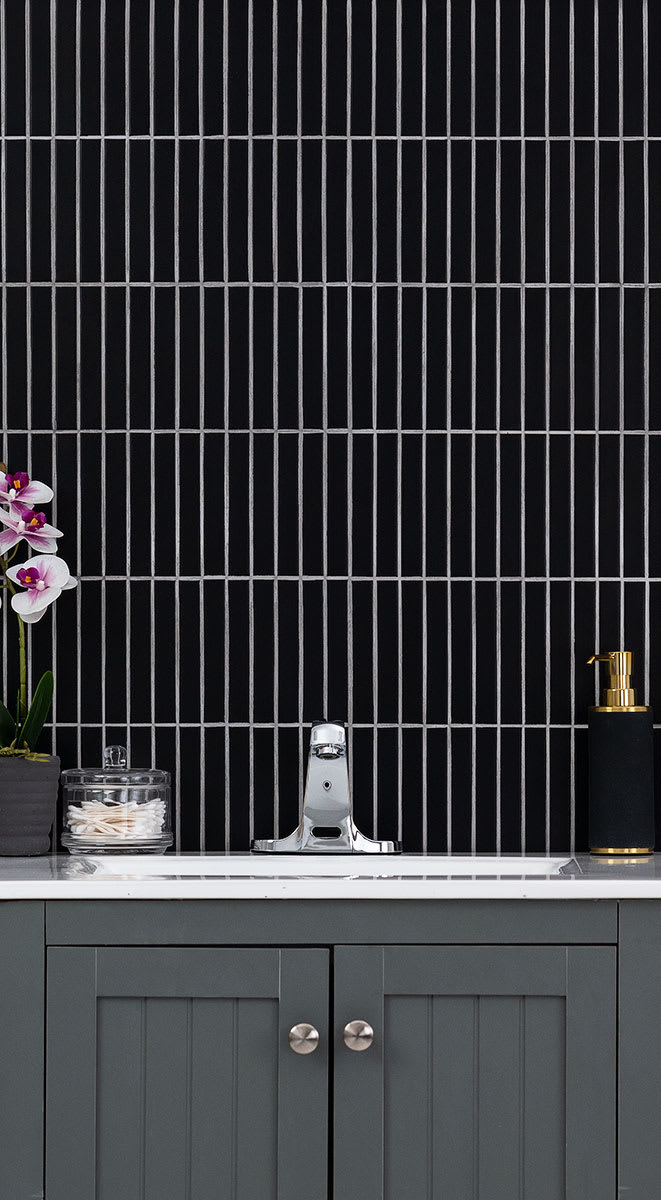 Black Matte Stack Pattern