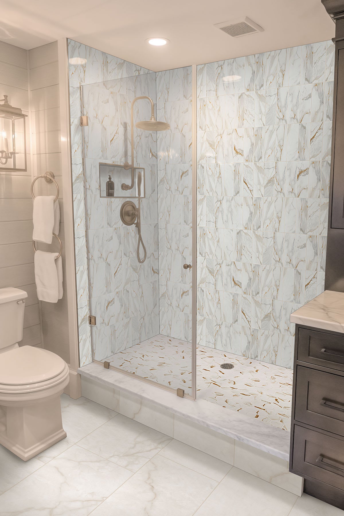 Calacatta Gold Matte 2" Hexagon