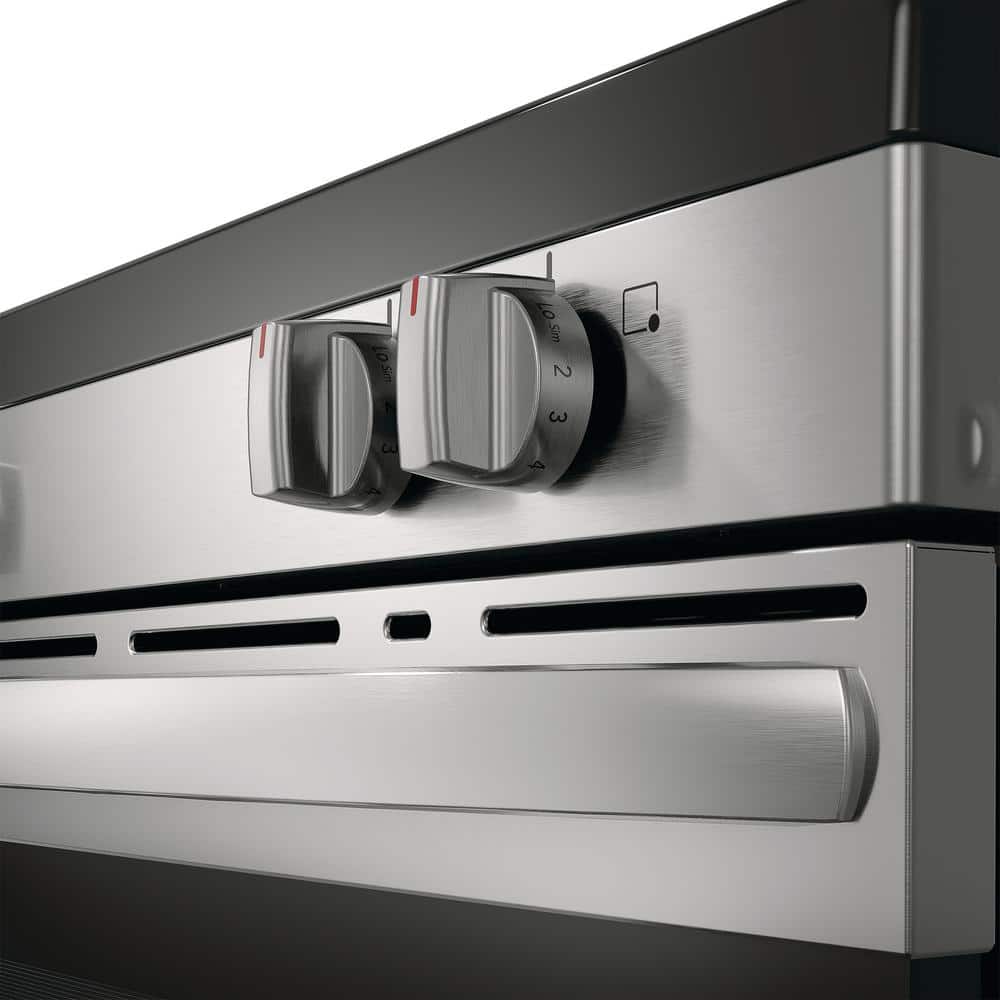 Frigidaire 30" Electric Range With Steam Clean