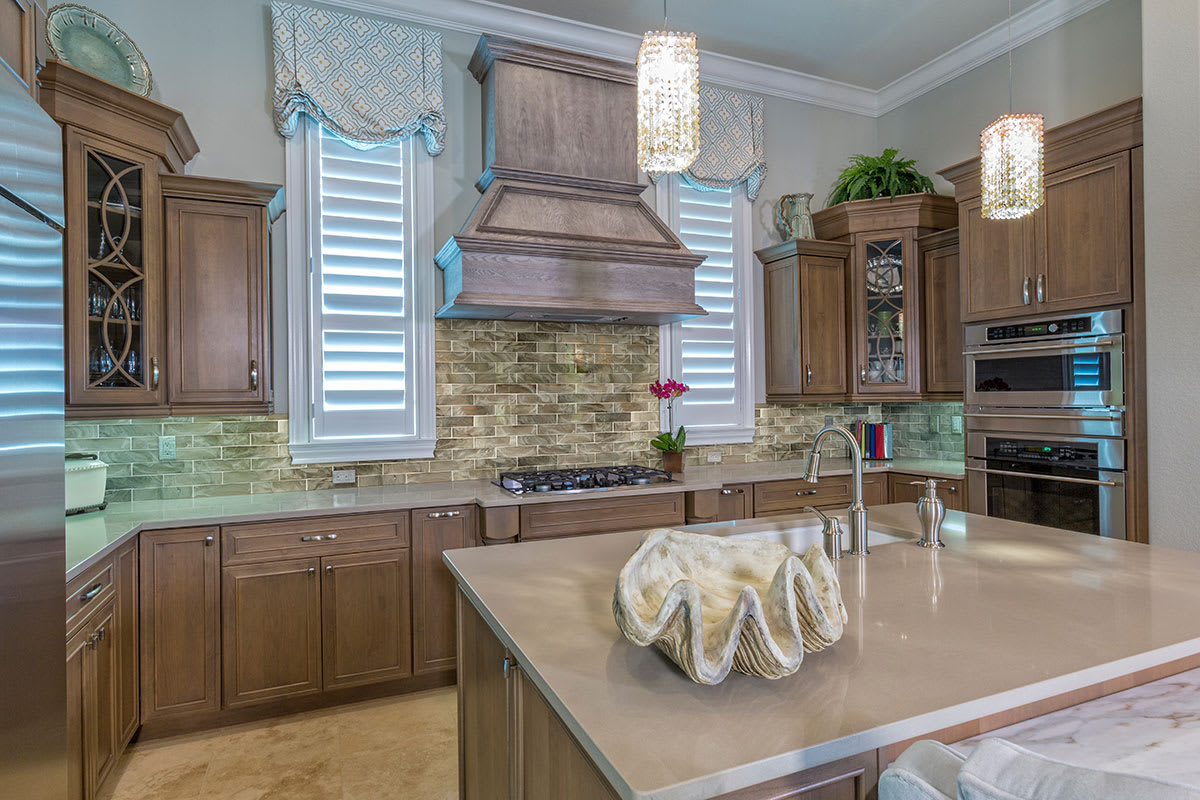 Opalina Glass Subway Tile