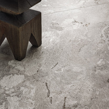 Karnis Grey