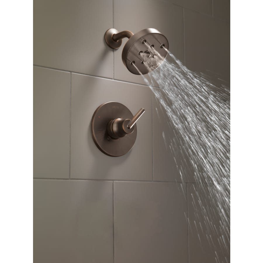 1.5 GPM Universal 5-3/8" Wide Single Function Shower Head with H2Okinetic Technology - Limited Lifetime Warranty