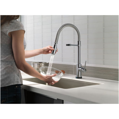 Trinsic Pro Pre-Rinse Pull-Down Kitchen Faucet with On/Off Touch Activation, Magnetic Docking Spray Head - Limited Lifetime Warranty (5 Year on Electronic Parts)