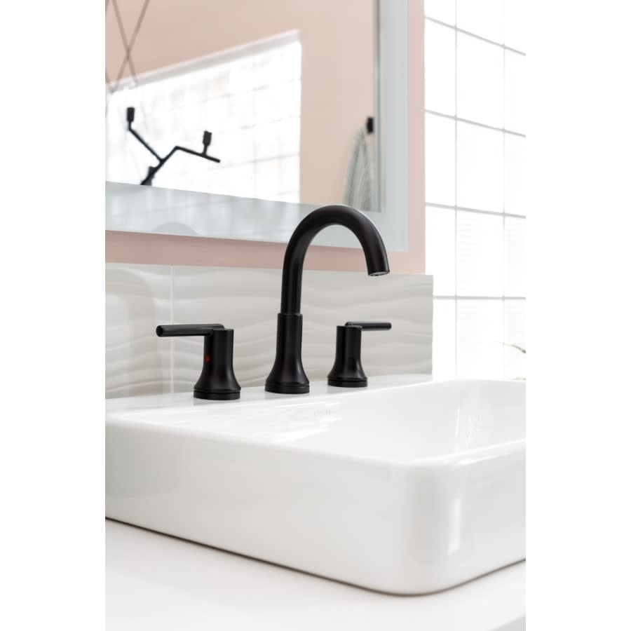 Trinsic Widespread Bathroom Faucet with Metal Drain Assembly - Includes Lifetime Warranty