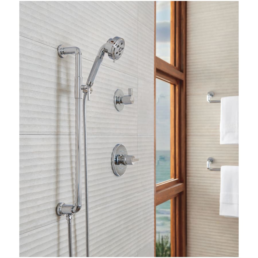 Litze 30" Towel Bar