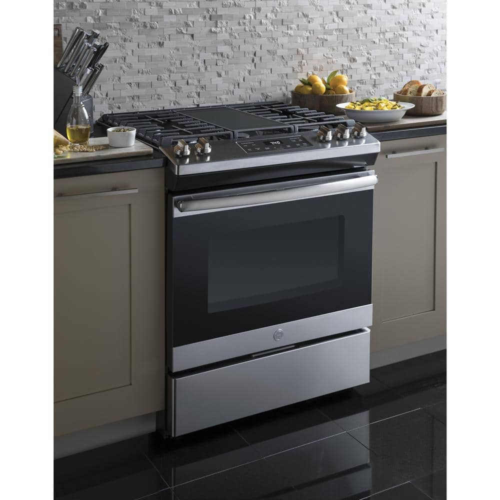 Ge® 30" Slide-In Front Control Gas Range