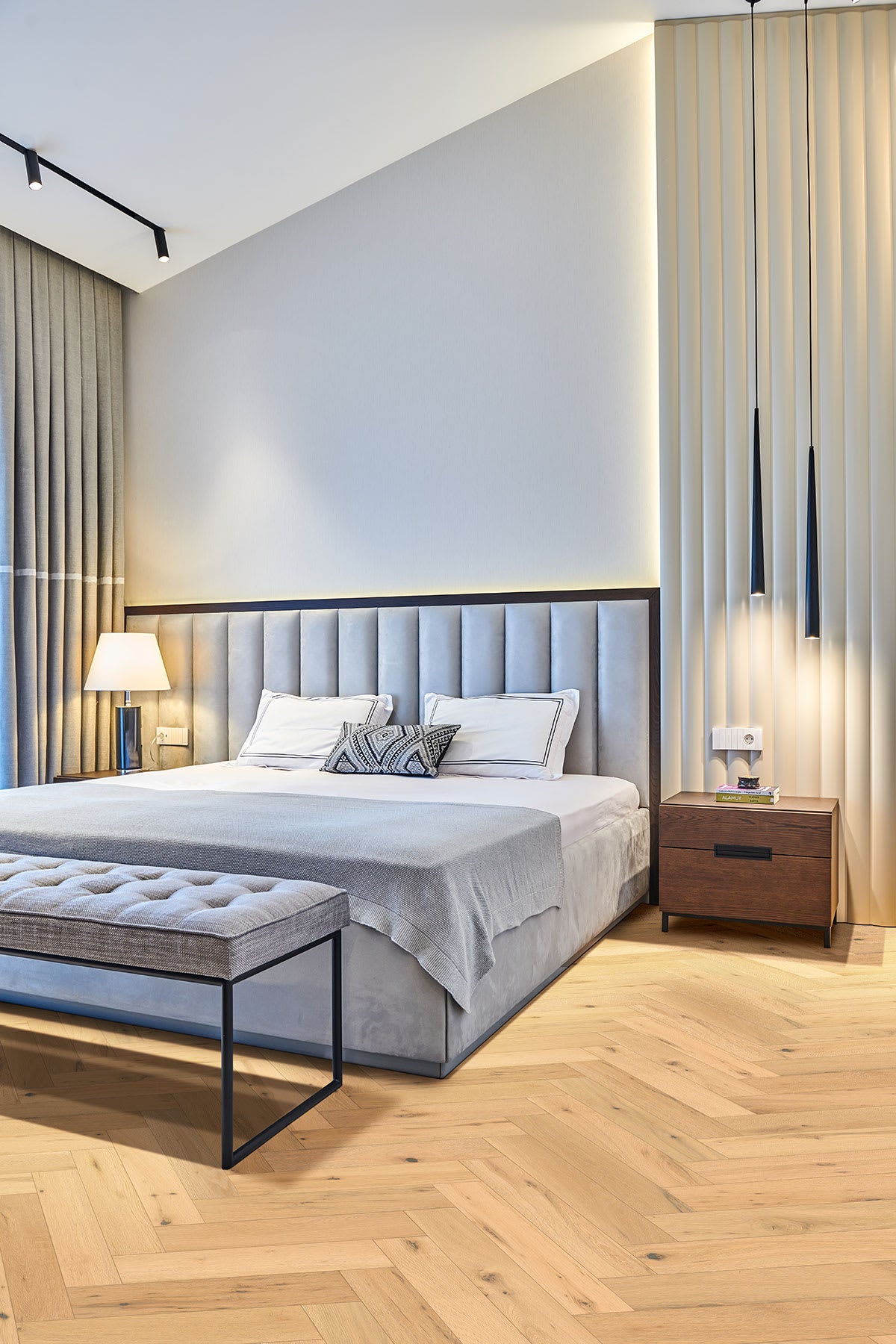 McCarran Herringbone Bramlett