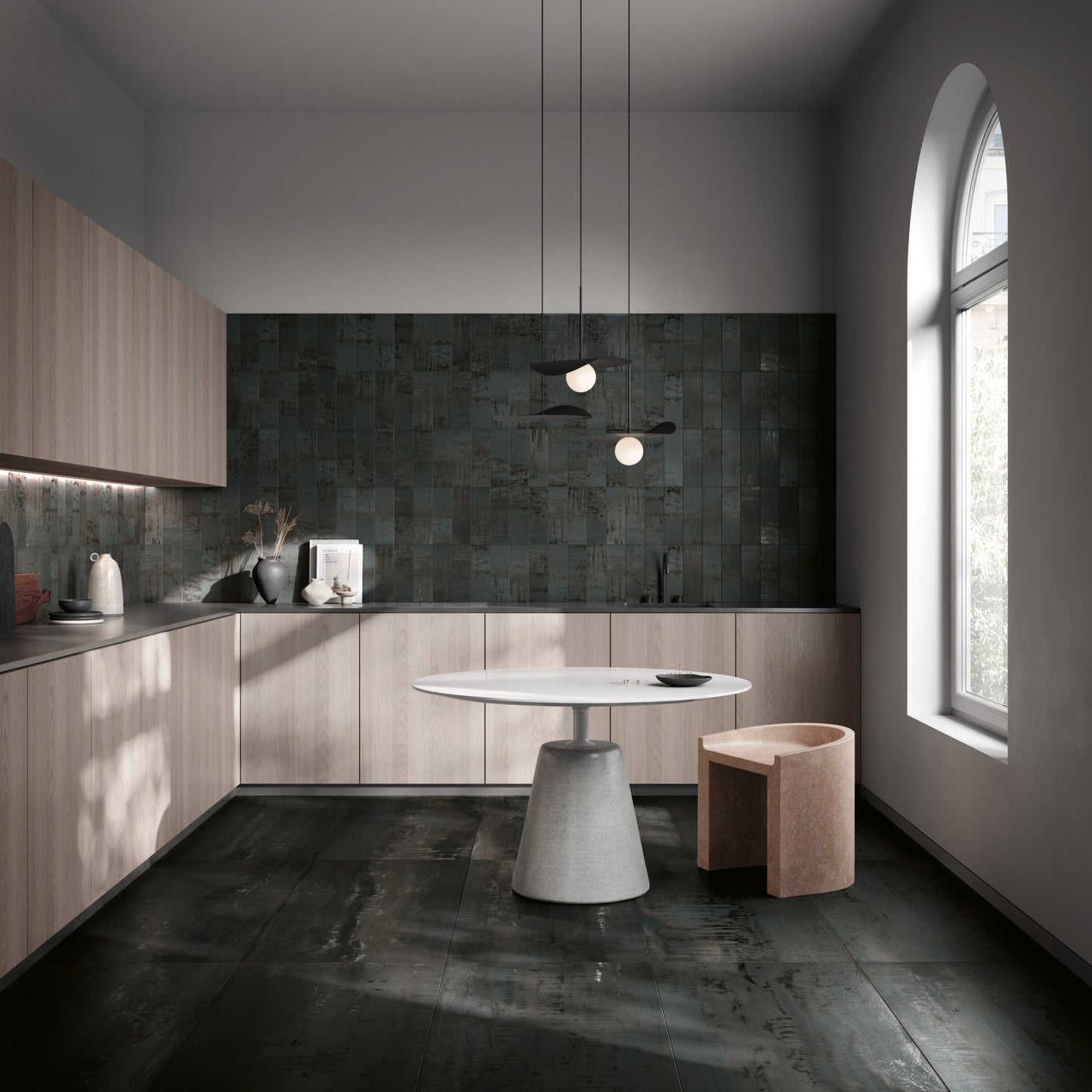 Met Arch Light Silver
