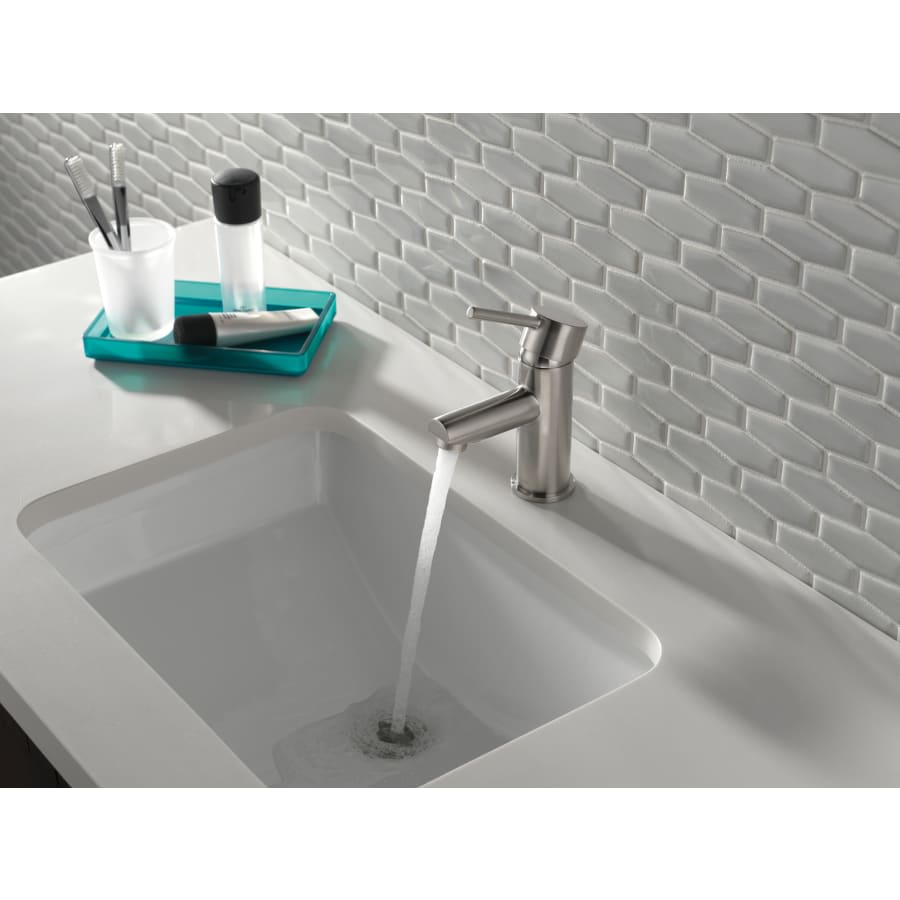 Modern Single Hole Bathroom Faucet with Pop-Up Drain Assembly 1.2gpm - Includes Limited Lifetime Warranty