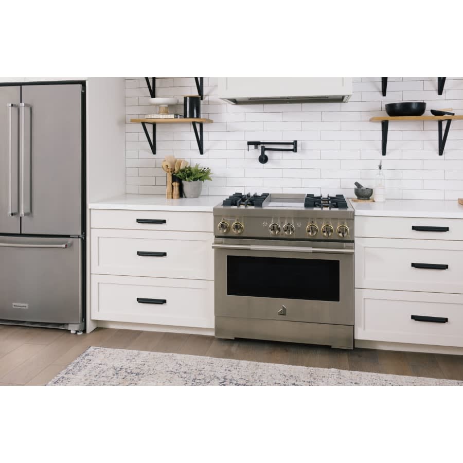 5.5 GPM Wall Mounted Double Handle Pot Filler