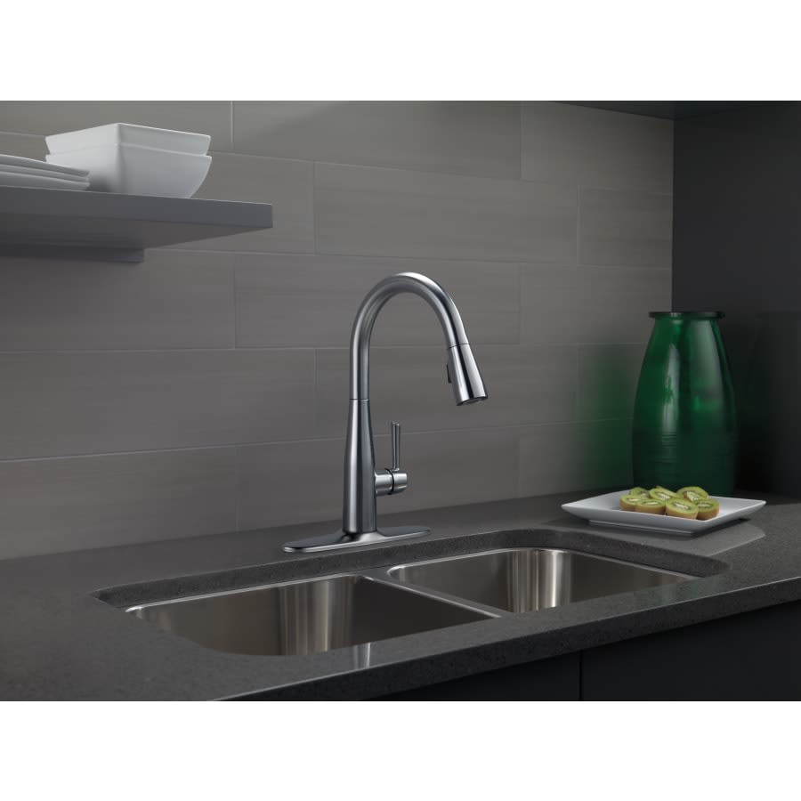 Essa Pull-Down Kitchen Faucet with Magnetic Docking Spray Head - Includes Lifetime Warranty