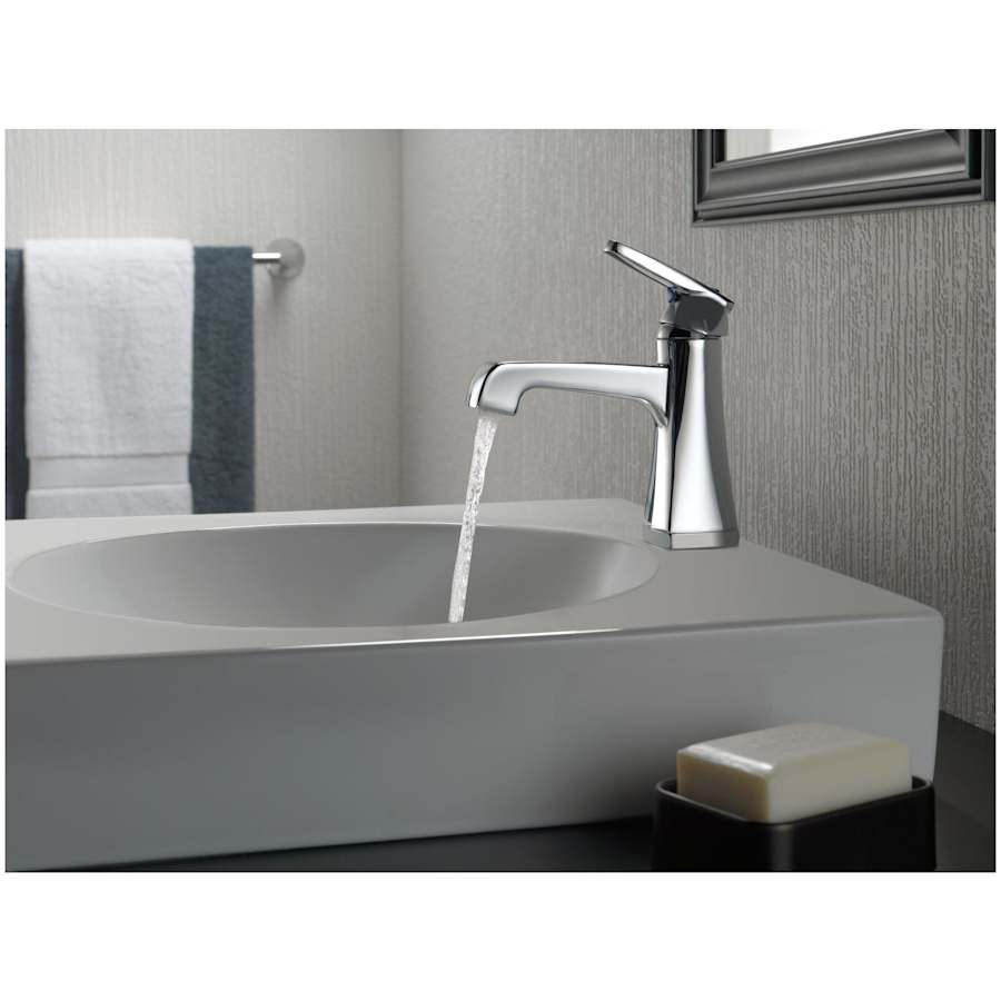 Ashlyn 1.2 GPM Single Hole Bathroom Faucet with Push Pop-Up Drain Assembly