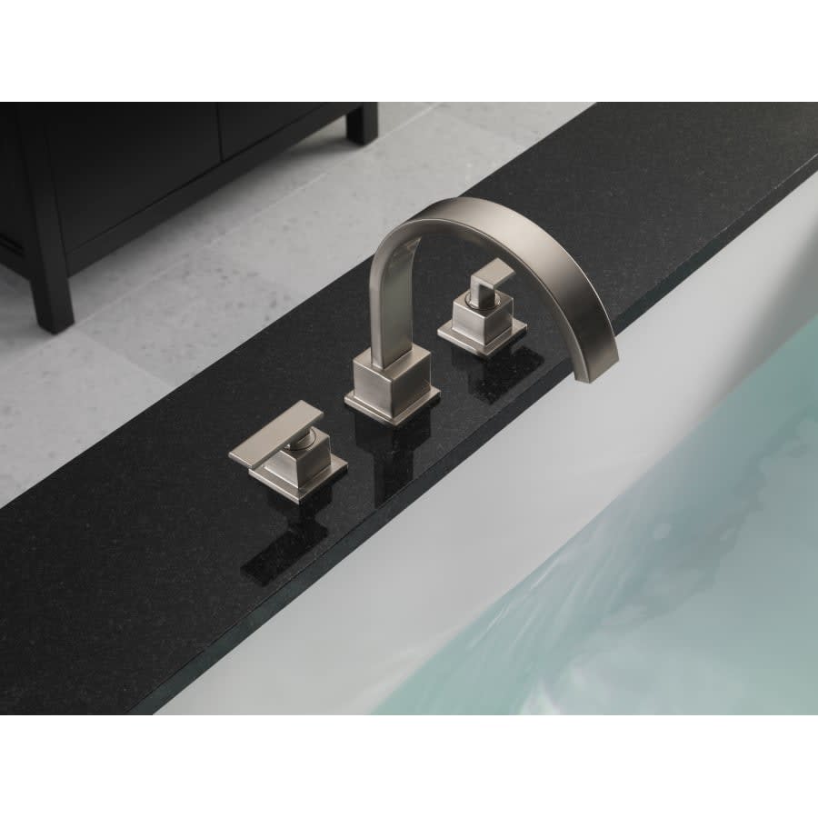 Vero Deck Mounted Roman Tub Filler Trim