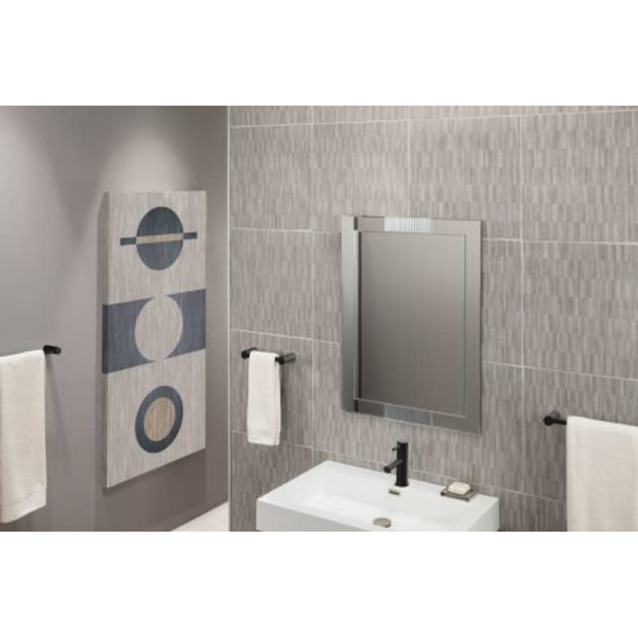 Align 18" Towel Bar