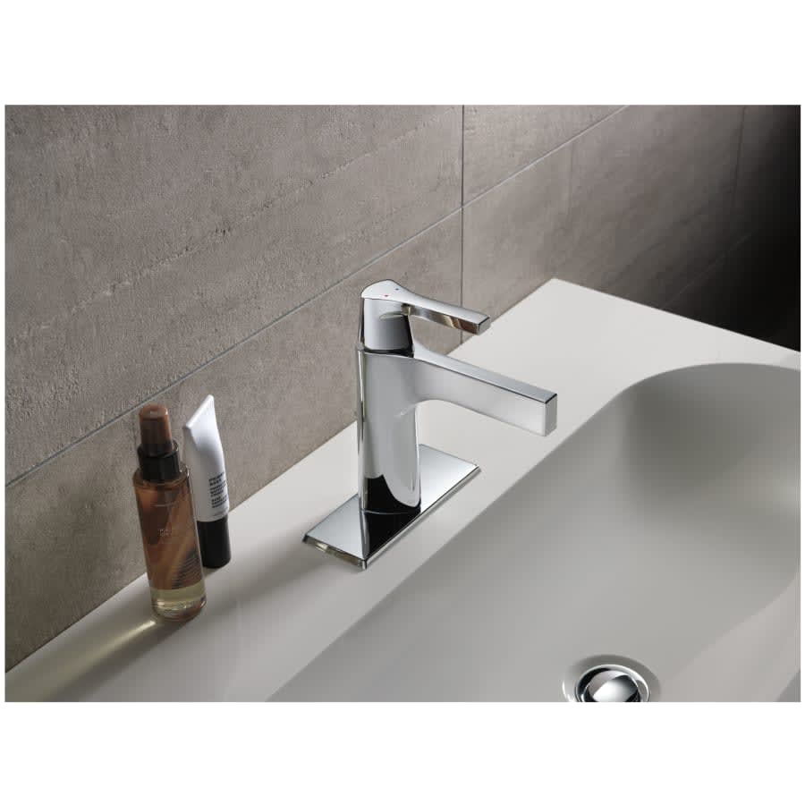 Zura Single Hole Bathroom Faucet with Drain Assembly - Includes Lifetime Warranty