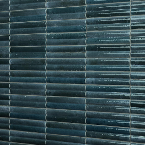 Remedy Hydro Rectangle, Fluted 2X10 Glossy