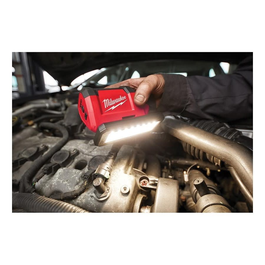 M12™ ROVER™ Portable Service and Repair Flood Light With 2.1 A USB Charging, LED Lamp, 12 V