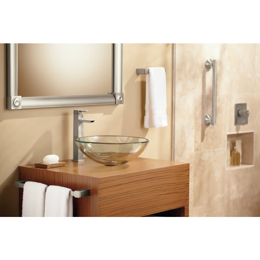 90 Degree 9" Towel Bar