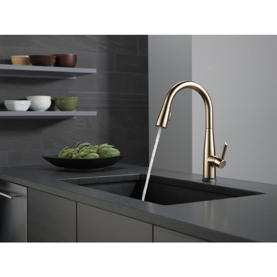 Essa Pull-Down Kitchen Faucet with On/Off Touch Activation and Magnetic Docking Spray Head