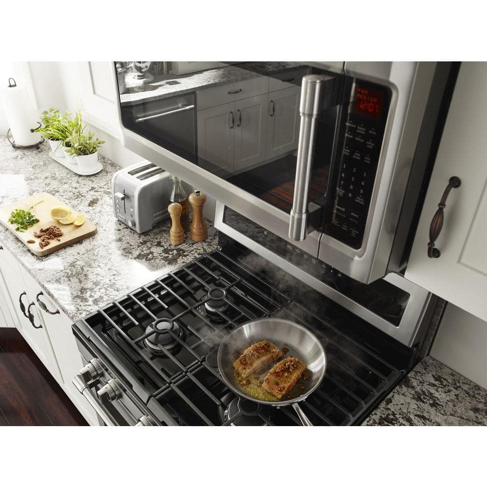 5.8 cu. ft. Gas Range with True Convection in Fingerprint Resistant Stainless Steel