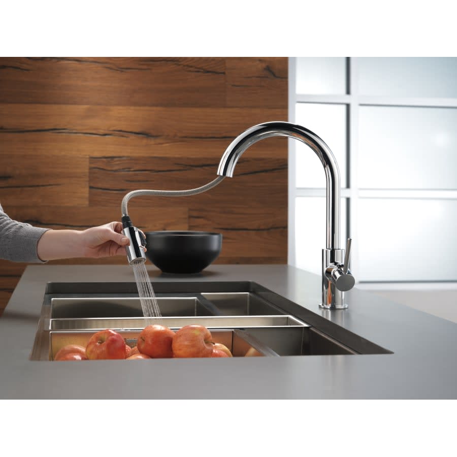 Trinsic Pull-Down Kitchen Faucet with Magnetic Docking Spray Head - Includes Lifetime Warranty