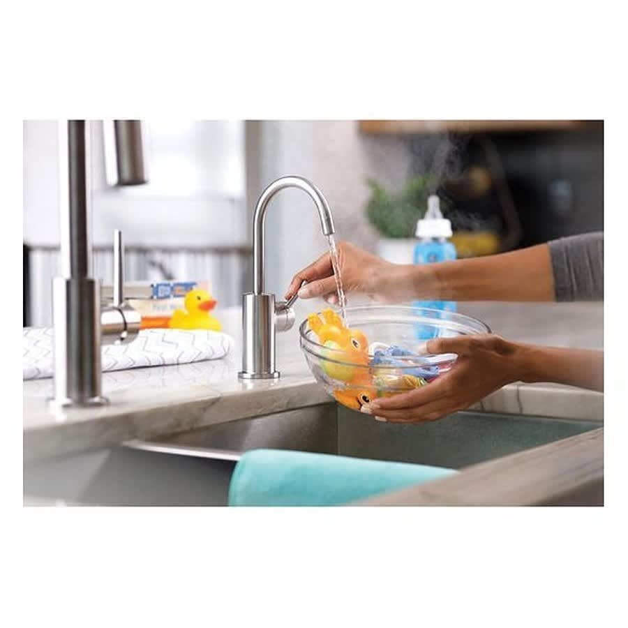 Modern Water Dispenser, Lever Handle, Polished Chrome