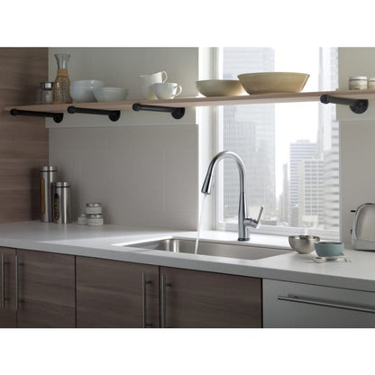 Essa Pull-Down Kitchen Faucet with On/Off Touch Activation and Magnetic Docking Spray Head