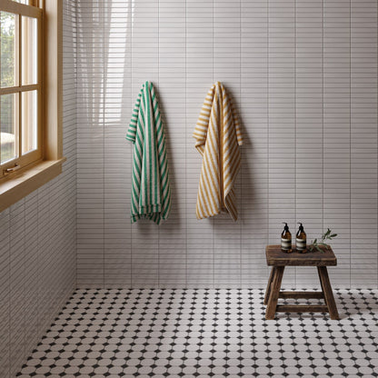 Le Cafe White 1x6 Straight Stack Mosaic Gloss