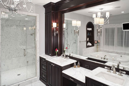 Arabescato Carrara Herringbone Pattern Honed in a Mesh