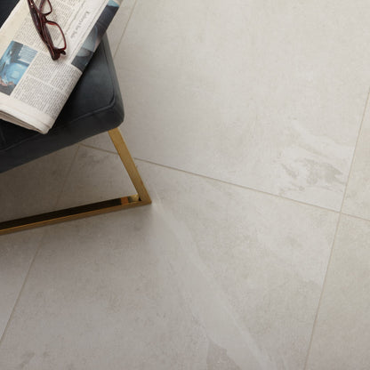 Cove Creek Off White Square 18X18 Matte