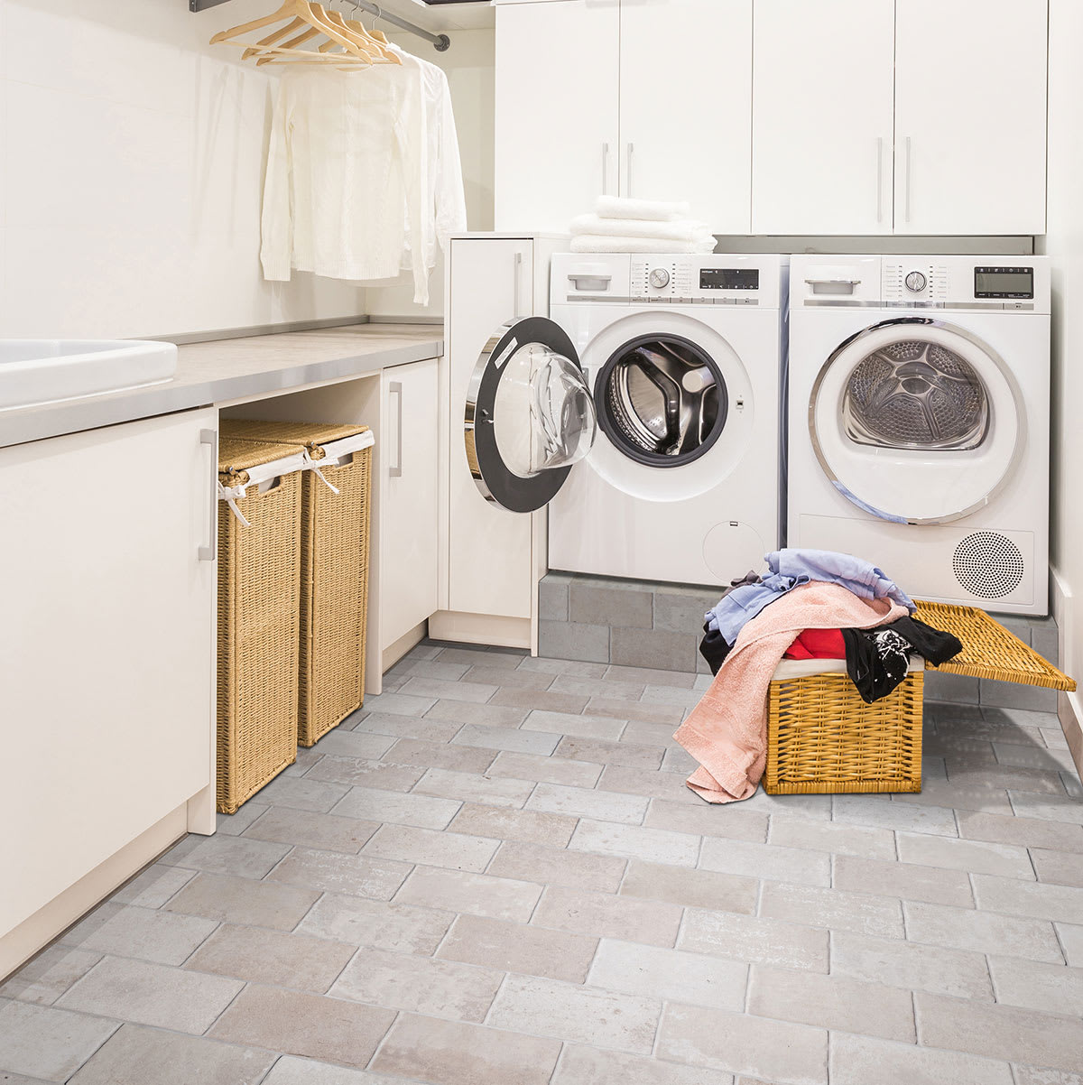 Brickstone IVORY PORCELAIN TILE