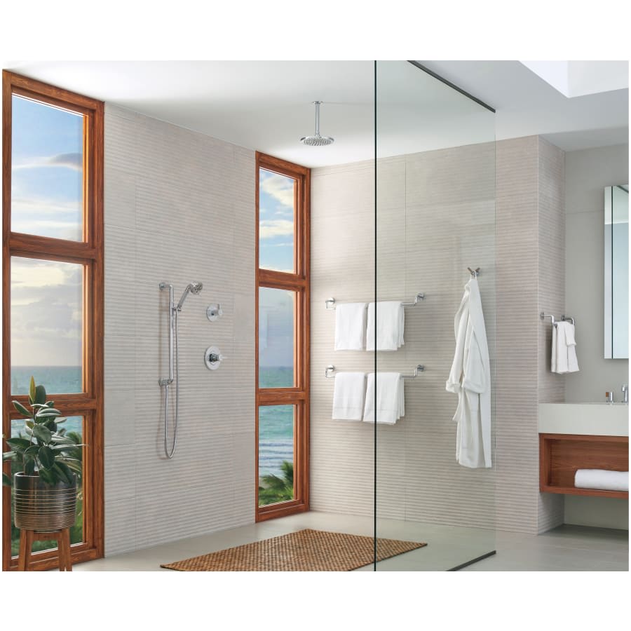 Litze 30" Towel Bar