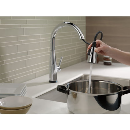 Essa Pull-Down Kitchen Faucet with On/Off Touch Activation and Magnetic Docking Spray Head