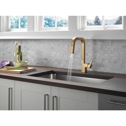 Junction 1.8 GPM Single Hole Pull Down Kitchen Faucet With MagnaTite and Touch-Clean Technology