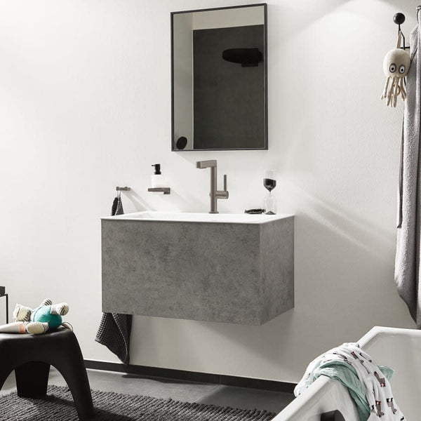 Finoris 1.2 GPM Single Hole Bathroom Faucet with Pull-Out Spray Wand