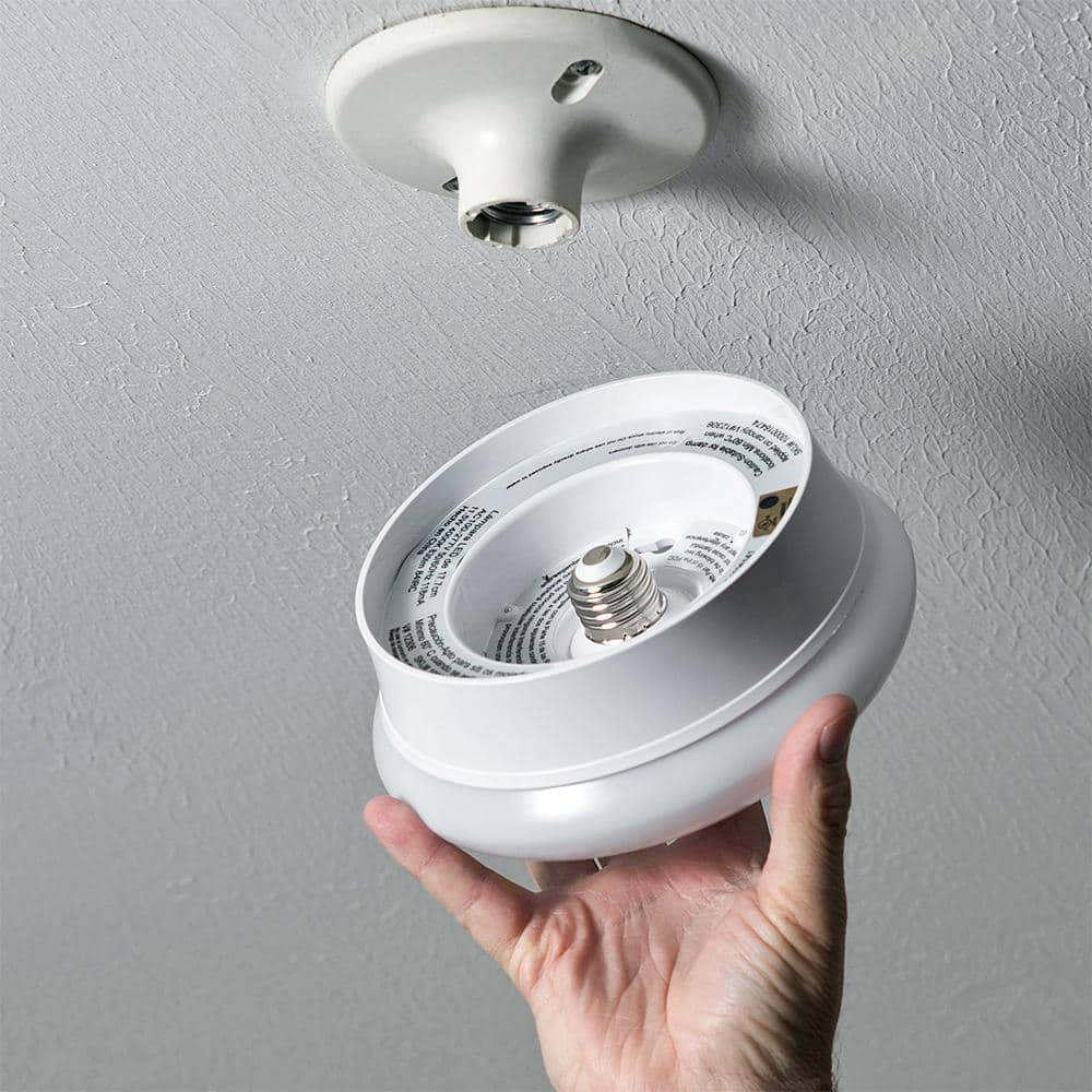 Spin Light 7 in. Motion Sensor Closet Light Garage LED Flush Mount Ceiling Light 830 Lumens 4000K Bright White