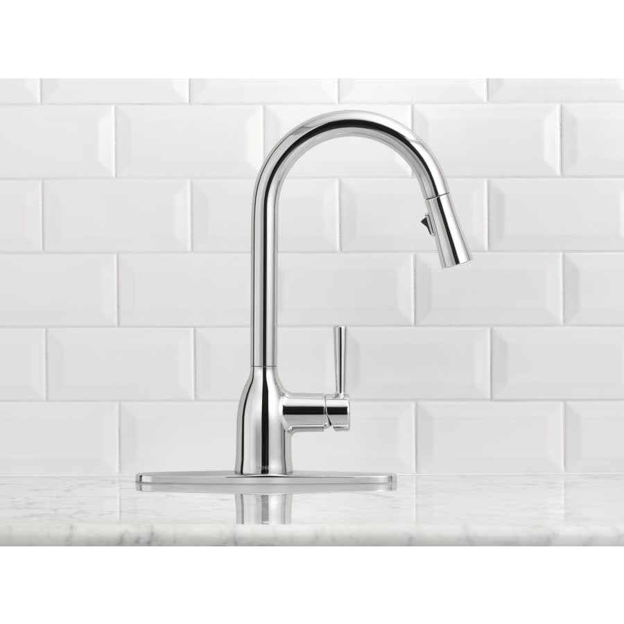 Adler 1.5 GPM Single Hole Pull Down Kitchen Faucet