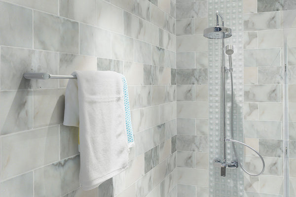 CALACATTA GOLD 12X24 HONED
