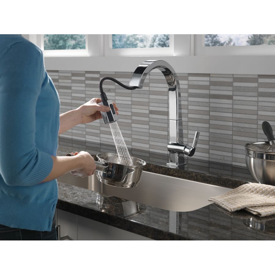 Pivotal 1.8 GPM Single Hole Pull Down Kitchen Faucet with Magnetic Docking Spray Head - Limited Lifetime Warranty