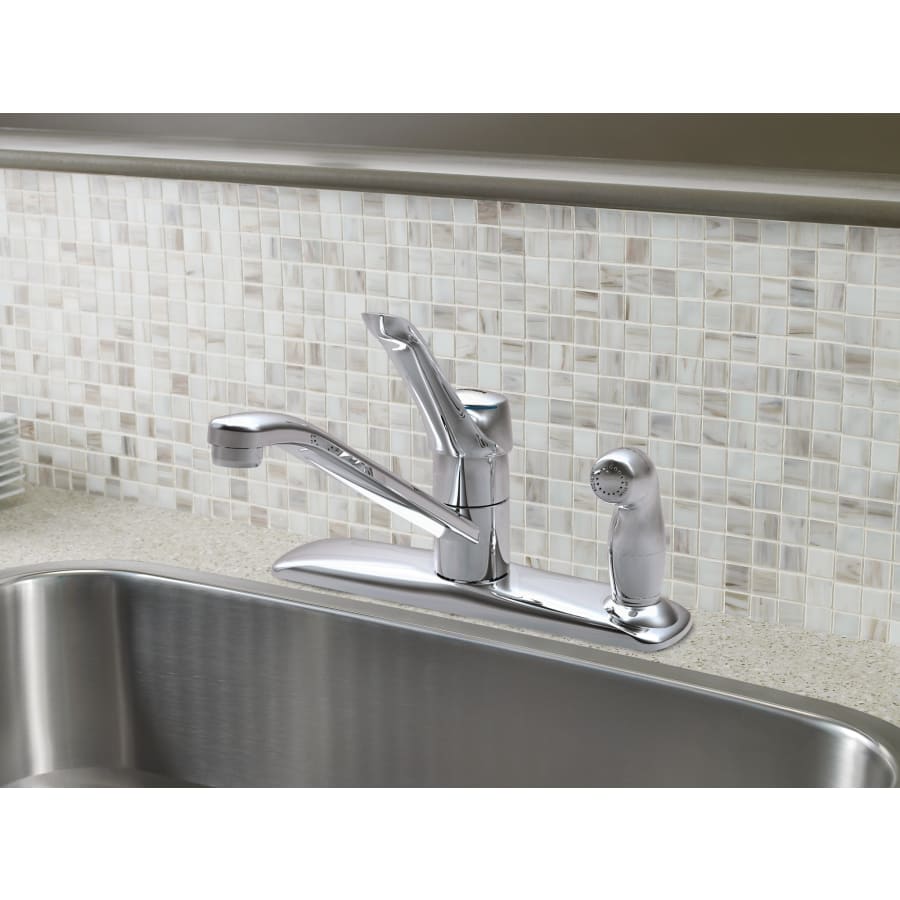 Chateau Single Handle Kitchen Faucet with Side Spray