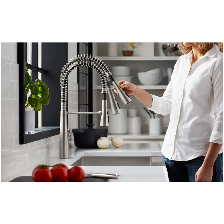 Simplice 1.5 GPM Single Hole Pre-Rinse Pull Down Kitchen Faucet - Includes Escutcheon