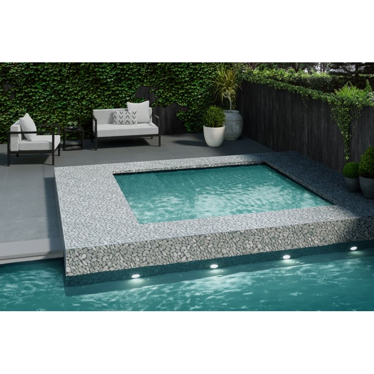 FLAT VENETIAN PEB SILVER 12X12