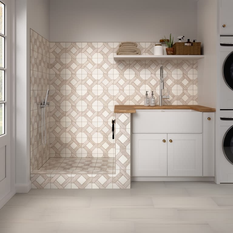 ALLURO MANOR CREAM 9X9